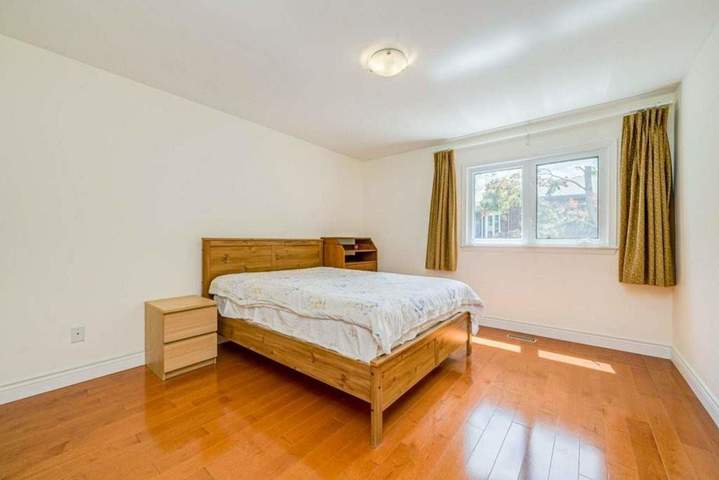 70-clarinda-dr-bayview-village-toronto-15 at 70 Clarinda Drive, Bayview Village, Toronto 70-clarinda-dr-bayview-village-toronto-15 at 70 Clarinda Drive, Bayview Village, Toronto