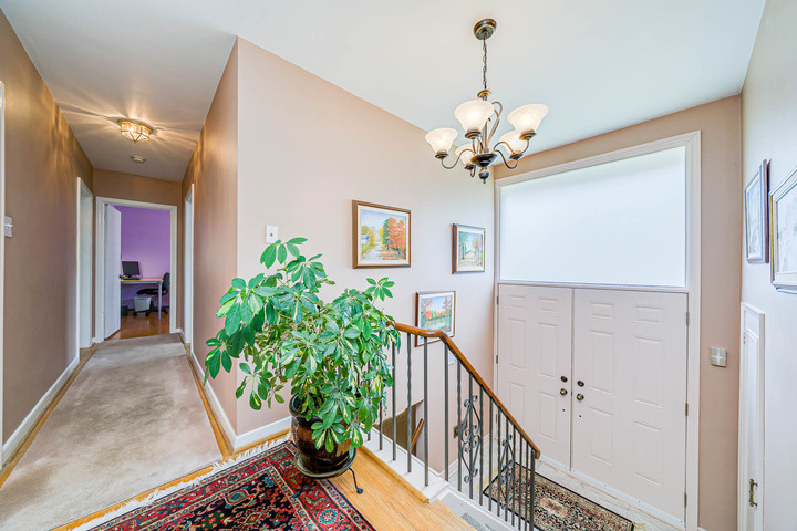 img_003 at 9 Page Avenue, Bayview Village, Toronto img_003 at 9 Page Avenue, Bayview Village, Toronto