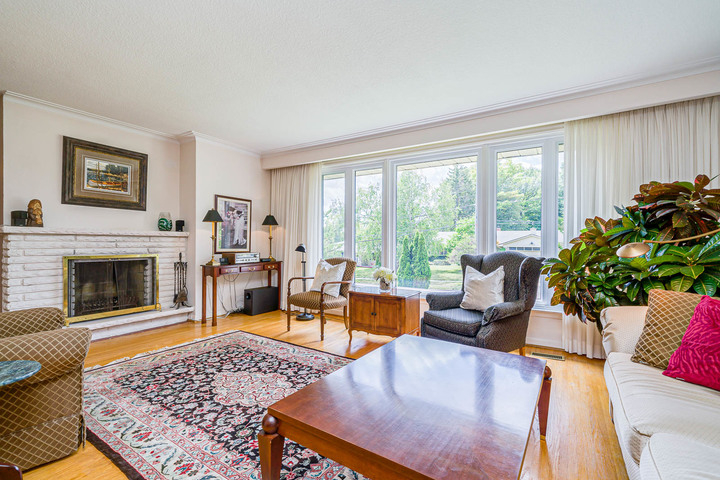 img_006 at 9 Page Avenue, Bayview Village, Toronto img_006 at 9 Page Avenue, Bayview Village, Toronto