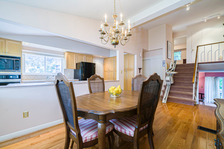 010-highres_010 at 6 Tally Lane, Bayview Village, Toronto 010-highres_010 at 6 Tally Lane, Bayview Village, Toronto