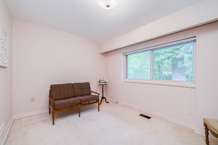 025-highres_025 at 6 Tally Lane, Bayview Village, Toronto 025-highres_025 at 6 Tally Lane, Bayview Village, Toronto