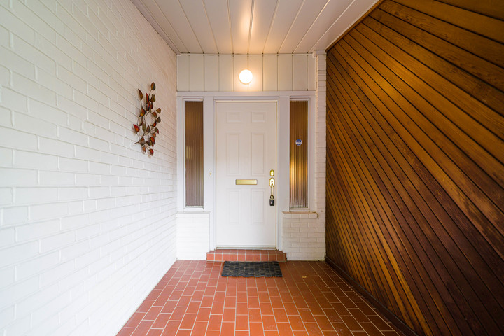 053-highres_053 at 6 Tally Lane, Bayview Village, Toronto 053-highres_053 at 6 Tally Lane, Bayview Village, Toronto