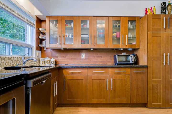 19-brucedale-cres-bayview-village-toronto-08 at 19 Brucedale Crescent, Bayview Village, Toronto 19-brucedale-cres-bayview-village-toronto-08 at 19 Brucedale Crescent, Bayview Village, Toronto