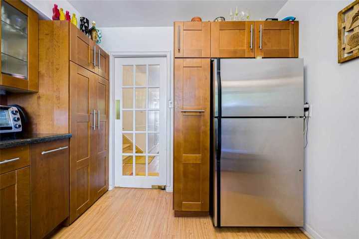 19-brucedale-cres-bayview-village-toronto-09 at 19 Brucedale Crescent, Bayview Village, Toronto 19-brucedale-cres-bayview-village-toronto-09 at 19 Brucedale Crescent, Bayview Village, Toronto