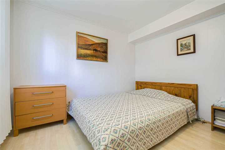 19-brucedale-cres-bayview-village-toronto-13 at 19 Brucedale Crescent, Bayview Village, Toronto 19-brucedale-cres-bayview-village-toronto-13 at 19 Brucedale Crescent, Bayview Village, Toronto