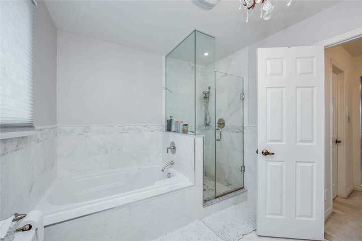 5-clarinda-dr-bayview-village-toronto-12 at 5 Clarinda Drive, Bayview Village, Toronto 5-clarinda-dr-bayview-village-toronto-12 at 5 Clarinda Drive, Bayview Village, Toronto