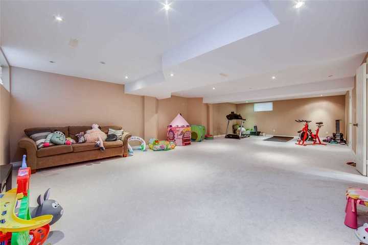 5-clarinda-dr-bayview-village-toronto-17 at 5 Clarinda Drive, Bayview Village, Toronto 5-clarinda-dr-bayview-village-toronto-17 at 5 Clarinda Drive, Bayview Village, Toronto