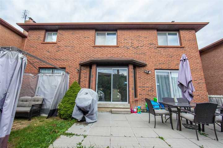 5-clarinda-dr-bayview-village-toronto-18 at 5 Clarinda Drive, Bayview Village, Toronto 5-clarinda-dr-bayview-village-toronto-18 at 5 Clarinda Drive, Bayview Village, Toronto