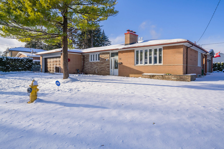 highres_065 at 38 Blithfield Avenue, Bayview Village, Toronto highres_065 at 38 Blithfield Avenue, Bayview Village, Toronto