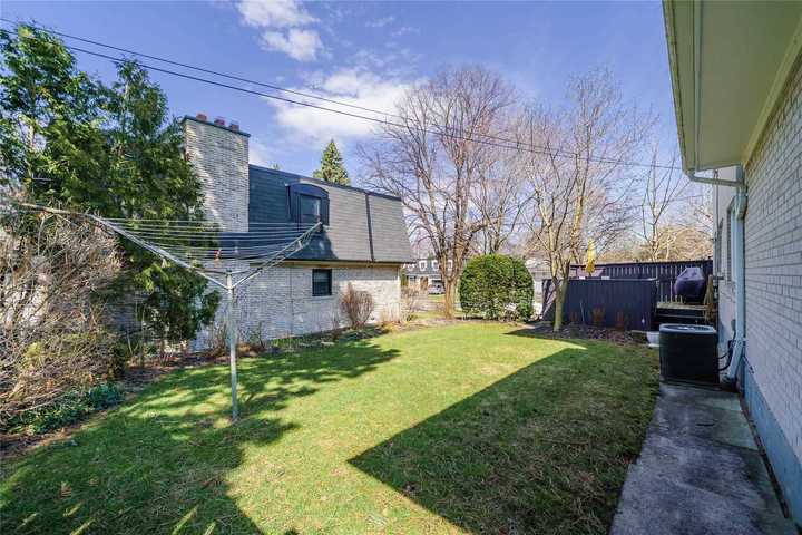 30-blue-ridge-rd-bayview-village-toronto-32 at 30 Blue Ridge Road, Bayview Village, Toronto 30-blue-ridge-rd-bayview-village-toronto-32 at 30 Blue Ridge Road, Bayview Village, Toronto