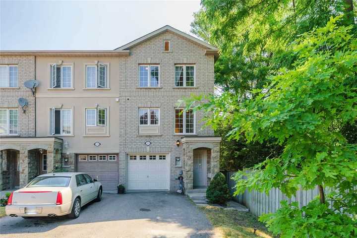 31-rodeo-crt-newtonbrook-west-toronto-01 at 31 Rodeo Court, Newtonbrook West, Toronto 31-rodeo-crt-newtonbrook-west-toronto-01 at 31 Rodeo Court, Newtonbrook West, Toronto