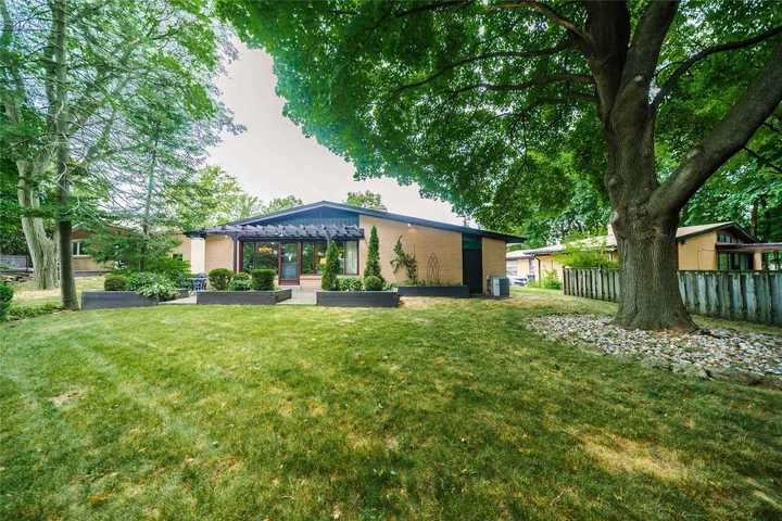 62-ravenscroft-circ-bayview-village-toronto-23 at 62 Ravenscroft Circ, Bayview Village, Toronto 62-ravenscroft-circ-bayview-village-toronto-23 at 62 Ravenscroft Circ, Bayview Village, Toronto