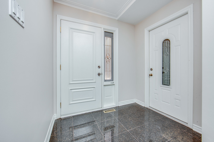 _highres_002 at 215 Burbank Drive, Bayview Village, Toronto _highres_002 at 215 Burbank Drive, Bayview Village, Toronto