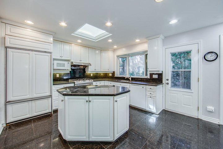 _highres_014 at 215 Burbank Drive, Bayview Village, Toronto _highres_014 at 215 Burbank Drive, Bayview Village, Toronto