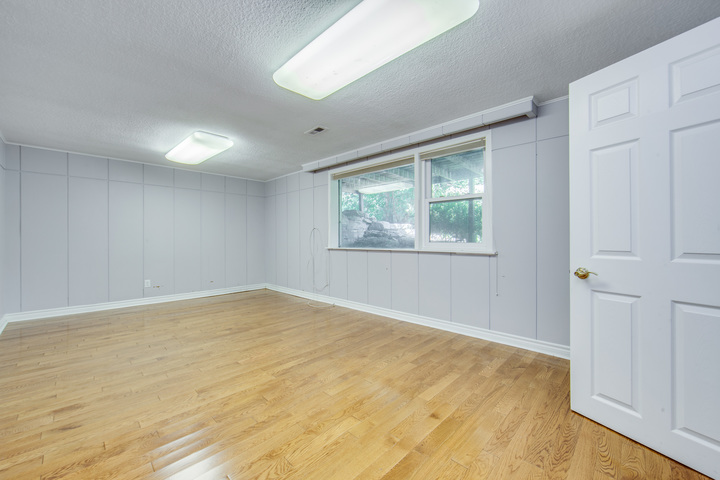 _highres_056 at 215 Burbank Drive, Bayview Village, Toronto _highres_056 at 215 Burbank Drive, Bayview Village, Toronto