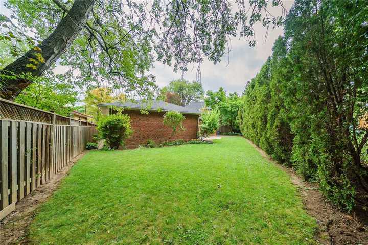 12-bayberry-cres-bayview-village-toronto-33 at 12 Bayberry Crescent, Bayview Village, Toronto 12-bayberry-cres-bayview-village-toronto-33 at 12 Bayberry Crescent, Bayview Village, Toronto