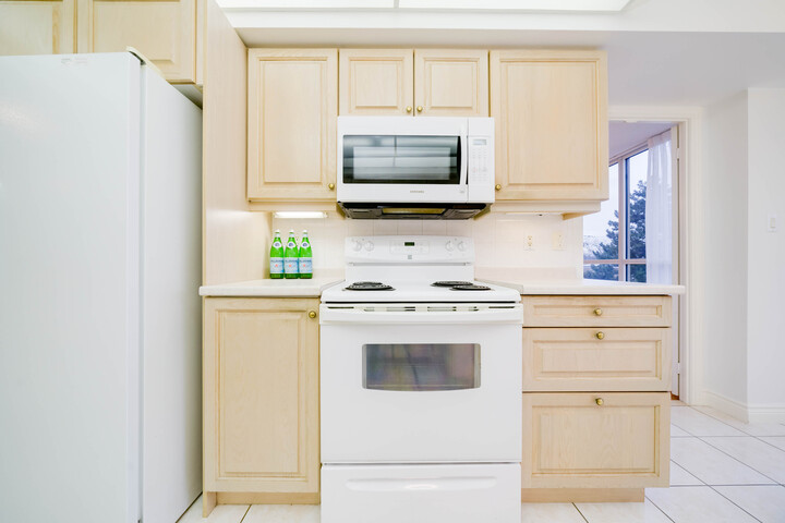 highres_006 at 314 - 3181 Bayview Avenue, Bayview Woods-Steeles, Toronto highres_006 at 314 - 3181 Bayview Avenue, Bayview Woods-Steeles, Toronto