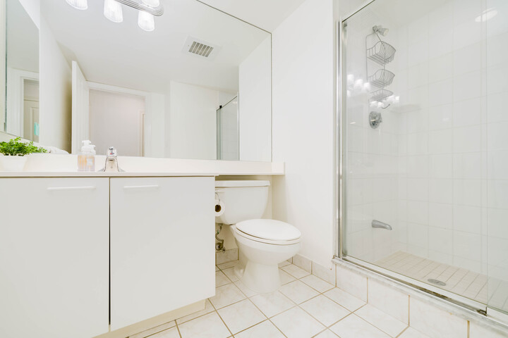 highres_038 at 314 - 3181 Bayview Avenue, Bayview Woods-Steeles, Toronto highres_038 at 314 - 3181 Bayview Avenue, Bayview Woods-Steeles, Toronto