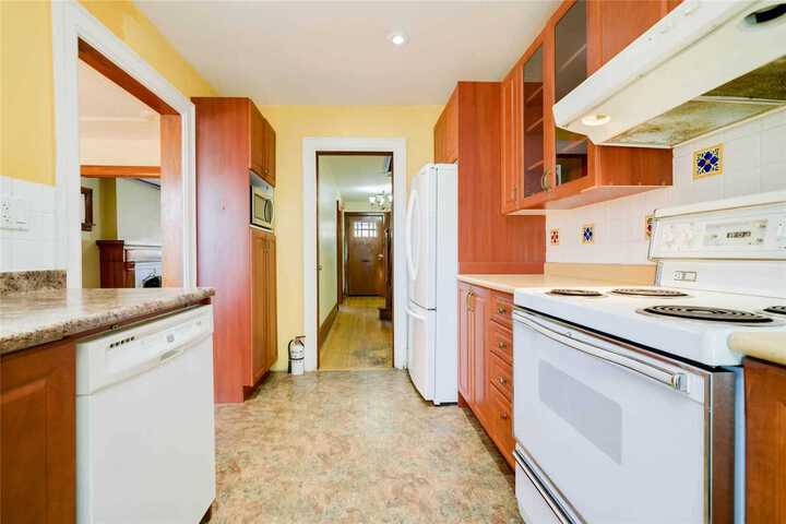 62-frankdale-ave-danforth-village-east-york-toronto-10 at 62 Frankdale Avenue, Danforth Village-East York, Toronto 62-frankdale-ave-danforth-village-east-york-toronto-10 at 62 Frankdale Avenue, Danforth Village-East York, Toronto