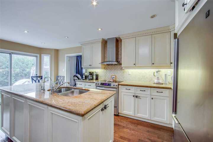 5-clarinda-dr-bayview-village-toronto-09 at 5 Clarinda Drive, Bayview Village, Toronto 5-clarinda-dr-bayview-village-toronto-09 at 5 Clarinda Drive, Bayview Village, Toronto