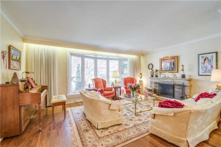 40-page-ave-ave-bayview-village-toronto-04 at SALE #471 - 40 Page Avenue, Bayview Village, Toronto 40-page-ave-ave-bayview-village-toronto-04 at SALE #471 - 40 Page Avenue, Bayview Village, Toronto