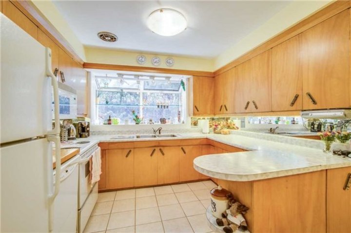 40-page-ave-ave-bayview-village-toronto-09 at SALE #471 - 40 Page Avenue, Bayview Village, Toronto 40-page-ave-ave-bayview-village-toronto-09 at SALE #471 - 40 Page Avenue, Bayview Village, Toronto