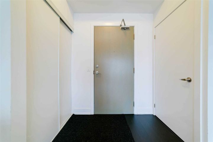 7-kenaston-gdns-bayview-village-toronto-03 at 520 - 7 Kenaston Gardens, Bayview Village, Toronto 7-kenaston-gdns-bayview-village-toronto-03 at 520 - 7 Kenaston Gardens, Bayview Village, Toronto