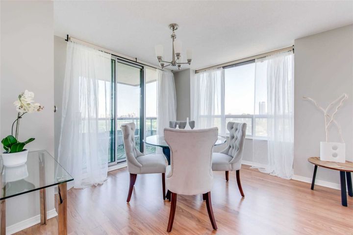 238-doris-ave-willowdale-east-toronto-06 at 1705 - 238 Doris Avenue, Willowdale East, Toronto 238-doris-ave-willowdale-east-toronto-06 at 1705 - 238 Doris Avenue, Willowdale East, Toronto