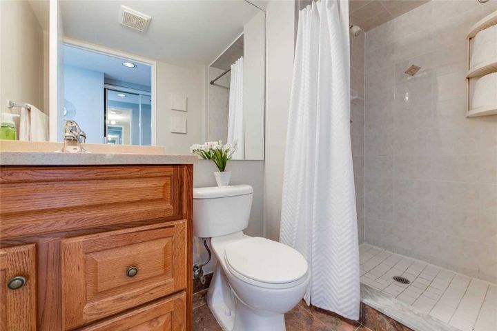 238-doris-ave-willowdale-east-toronto-15 at 1705 - 238 Doris Avenue, Willowdale East, Toronto 238-doris-ave-willowdale-east-toronto-15 at 1705 - 238 Doris Avenue, Willowdale East, Toronto