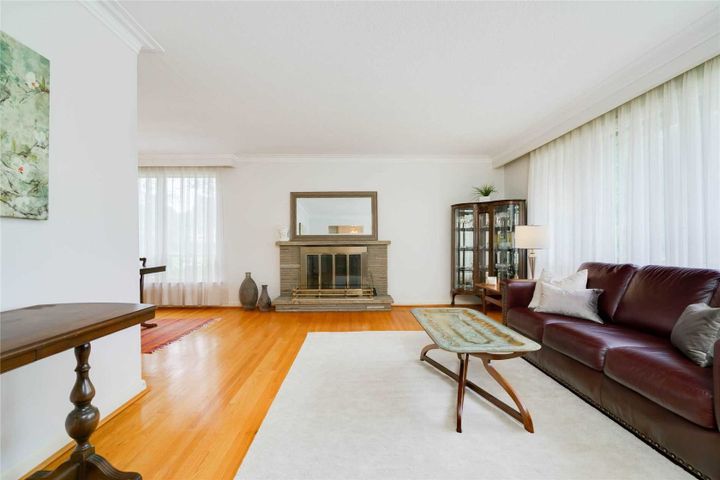 1-windham-dr-bayview-village-toronto-04 at 1 Windham Drive, Bayview Village, Toronto 1-windham-dr-bayview-village-toronto-04 at 1 Windham Drive, Bayview Village, Toronto