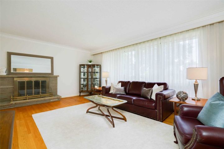 1-windham-dr-bayview-village-toronto-06 at 1 Windham Drive, Bayview Village, Toronto 1-windham-dr-bayview-village-toronto-06 at 1 Windham Drive, Bayview Village, Toronto