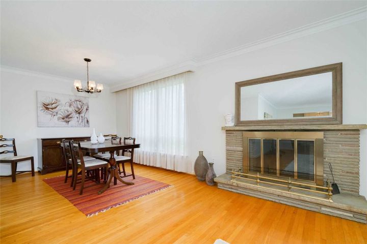 1-windham-dr-bayview-village-toronto-08 at 1 Windham Drive, Bayview Village, Toronto 1-windham-dr-bayview-village-toronto-08 at 1 Windham Drive, Bayview Village, Toronto