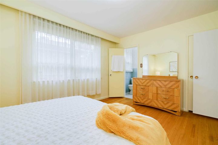 1-windham-dr-bayview-village-toronto-16 at 1 Windham Drive, Bayview Village, Toronto 1-windham-dr-bayview-village-toronto-16 at 1 Windham Drive, Bayview Village, Toronto