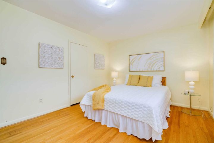 1-windham-dr-bayview-village-toronto-17 at 1 Windham Drive, Bayview Village, Toronto 1-windham-dr-bayview-village-toronto-17 at 1 Windham Drive, Bayview Village, Toronto