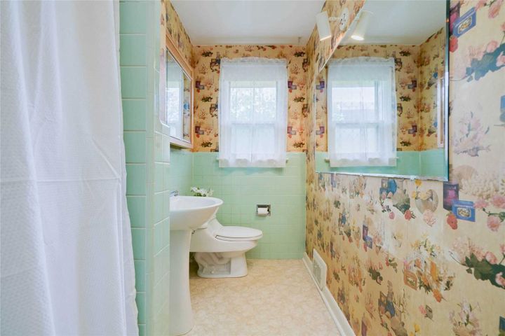 1-windham-dr-bayview-village-toronto-22 at 1 Windham Drive, Bayview Village, Toronto 1-windham-dr-bayview-village-toronto-22 at 1 Windham Drive, Bayview Village, Toronto