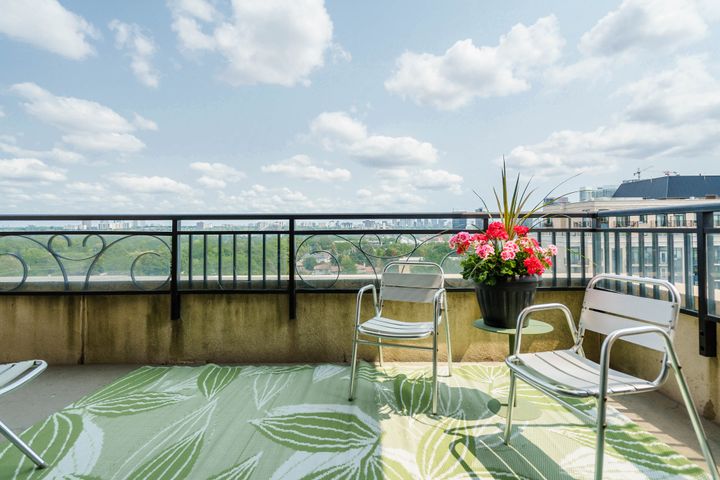 016-highres_016 at 809C - 662 Sheppard Avenue East, Bayview Village, Toronto 016-highres_016 at 809C - 662 Sheppard Avenue East, Bayview Village, Toronto