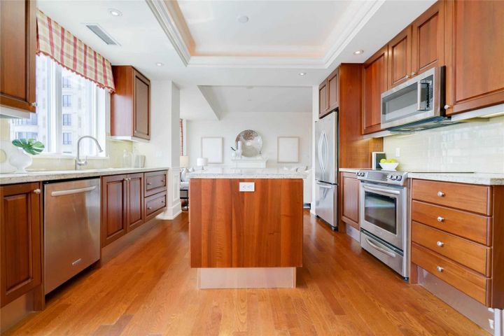 662-e-sheppard-ave-bayview-village-toronto-07 at 809C - 662 Sheppard Avenue East, Bayview Village, Toronto 662-e-sheppard-ave-bayview-village-toronto-07 at 809C - 662 Sheppard Avenue East, Bayview Village, Toronto