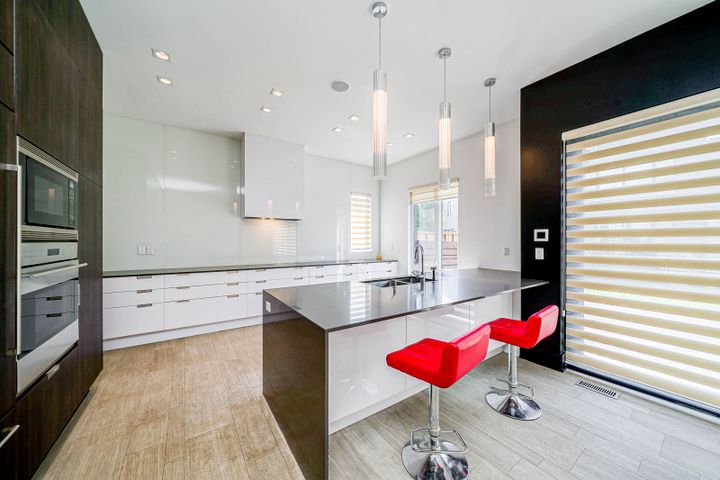 img_020 at 50 Page Avenue, Bayview Village, Toronto img_020 at 50 Page Avenue, Bayview Village, Toronto