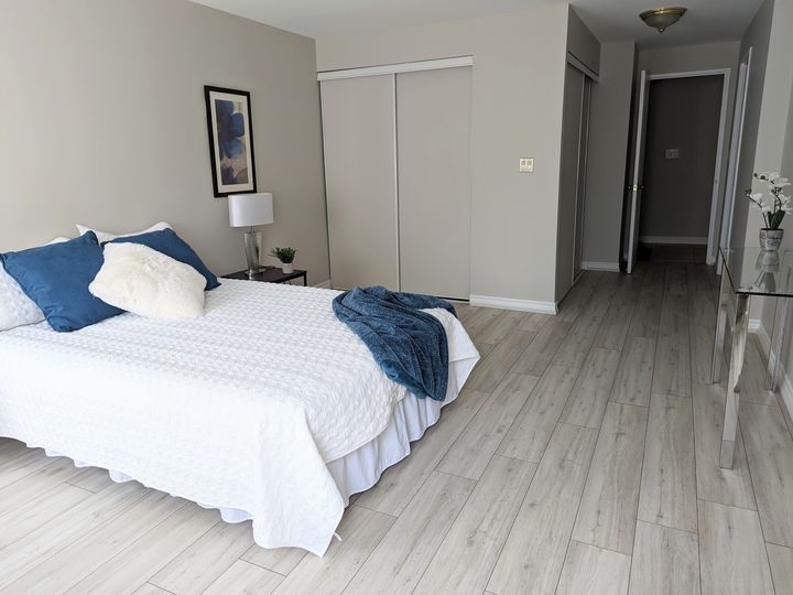 pxl_20220720_192111486_2 at 103 - 9 Greenbriar Road, Bayview Village, Toronto pxl_20220720_192111486_2 at 103 - 9 Greenbriar Road, Bayview Village, Toronto