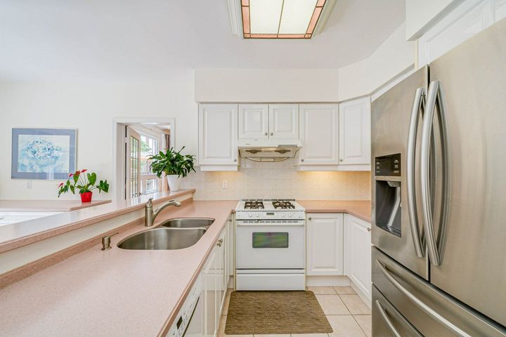 017-highres_017_m at 70 Clarinda Drive, Bayview Village, Toronto 017-highres_017_m at 70 Clarinda Drive, Bayview Village, Toronto