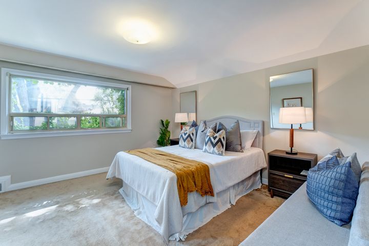 dscf6963 at 54 Ravenscroft Circle, Bayview Village, Toronto dscf6963 at 54 Ravenscroft Circle, Bayview Village, Toronto