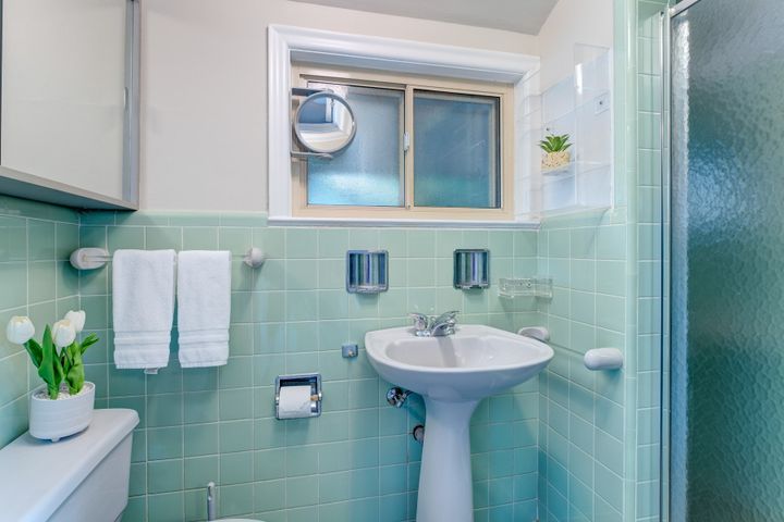 dscf6971 at 54 Ravenscroft Circle, Bayview Village, Toronto dscf6971 at 54 Ravenscroft Circle, Bayview Village, Toronto