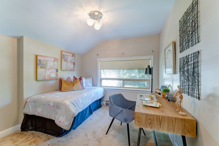 dscf6979 at 54 Ravenscroft Circle, Bayview Village, Toronto dscf6979 at 54 Ravenscroft Circle, Bayview Village, Toronto