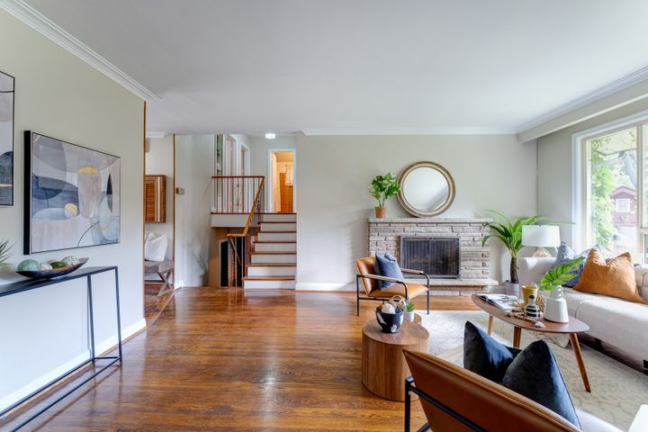 dscf7069 at 54 Ravenscroft Circle, Bayview Village, Toronto dscf7069 at 54 Ravenscroft Circle, Bayview Village, Toronto