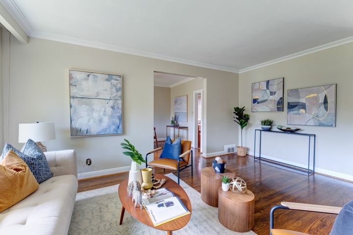 dscf7075 at 54 Ravenscroft Circle, Bayview Village, Toronto dscf7075 at 54 Ravenscroft Circle, Bayview Village, Toronto