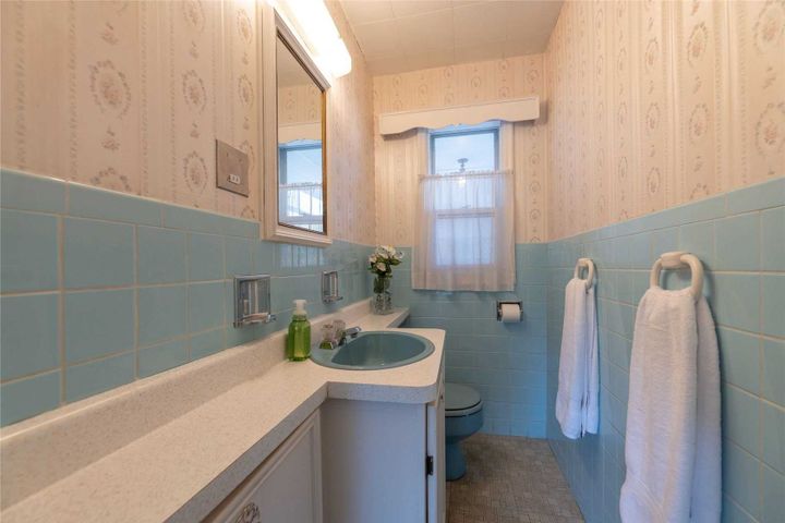 3-blithfield-ave-bayview-village-toronto-11 at 3 Blithfield Avenue, Bayview Village, Toronto 3-blithfield-ave-bayview-village-toronto-11 at 3 Blithfield Avenue, Bayview Village, Toronto