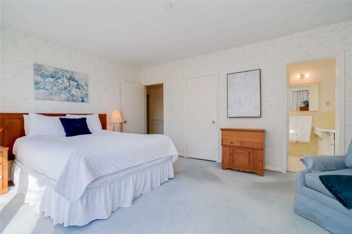 6-page-ave-bayview-village-toronto-15 at 6 Page Avenue, Bayview Village, Toronto 6-page-ave-bayview-village-toronto-15 at 6 Page Avenue, Bayview Village, Toronto