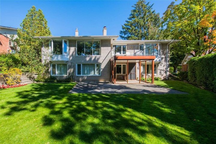 6-page-ave-bayview-village-toronto-33 at 6 Page Avenue, Bayview Village, Toronto 6-page-ave-bayview-village-toronto-33 at 6 Page Avenue, Bayview Village, Toronto