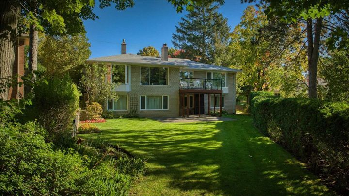 6-page-ave-bayview-village-toronto-38 at 6 Page Avenue, Bayview Village, Toronto 6-page-ave-bayview-village-toronto-38 at 6 Page Avenue, Bayview Village, Toronto