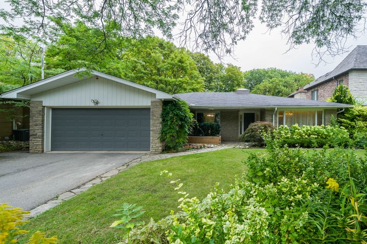 highres_001 at 117 Burbank Drive, Bayview Village, Toronto highres_001 at 117 Burbank Drive, Bayview Village, Toronto